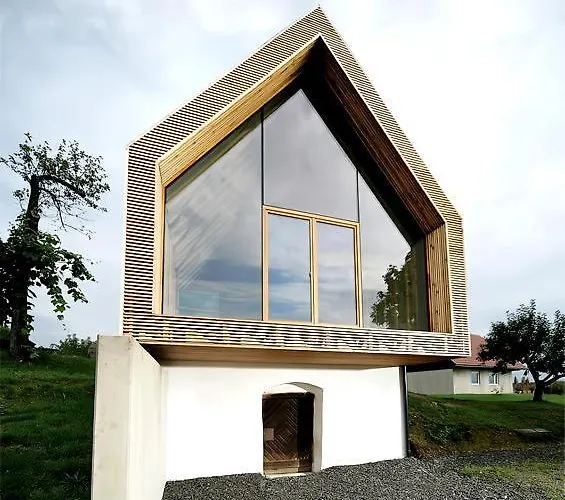 Landloft In The Sausal Wine Region